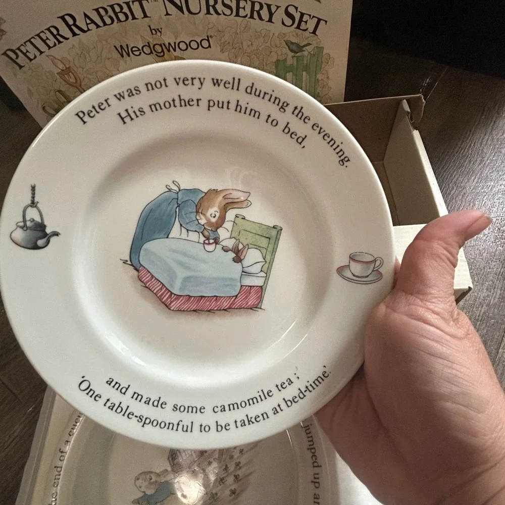 Wedgwood Peter Rabbit Nursery Set 3 Piece Mug Plate Porringer Beatrix Potter